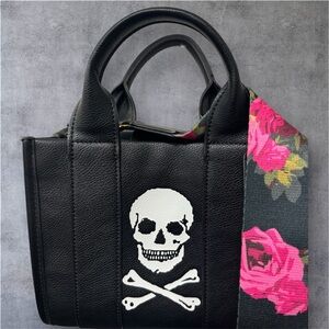 Betsey Johnson Deboss Small Skull & Crossbones Tote Bag Crossbody